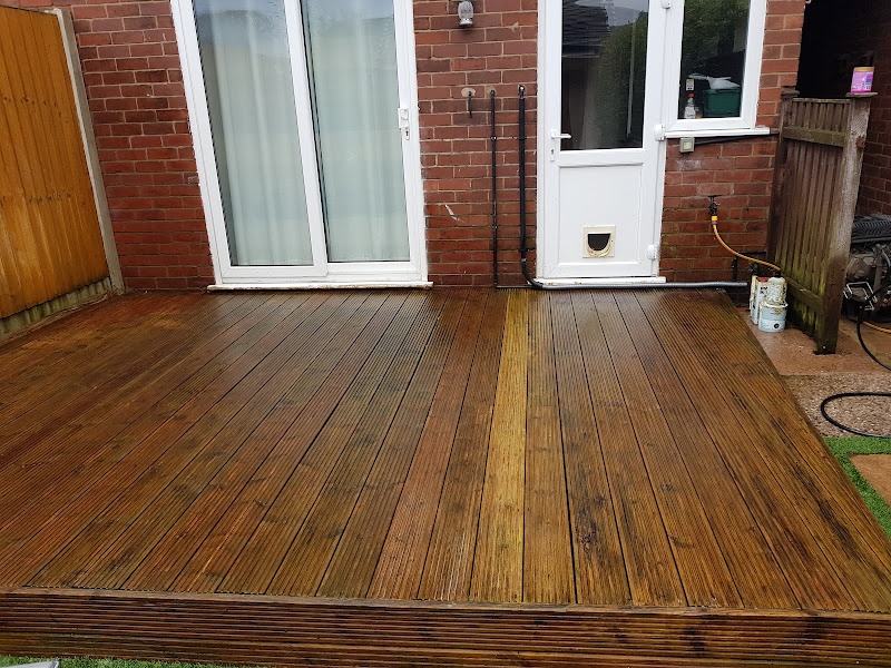 Soft washing service East Cheshire — low pressure biocide treatment for fences walls and delicate surfaces
